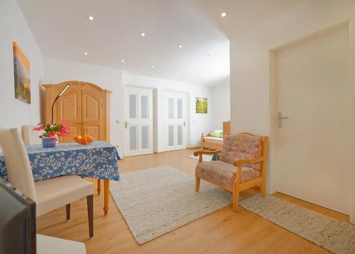 Gaestehaus Koyerbauer Boardinghouse
