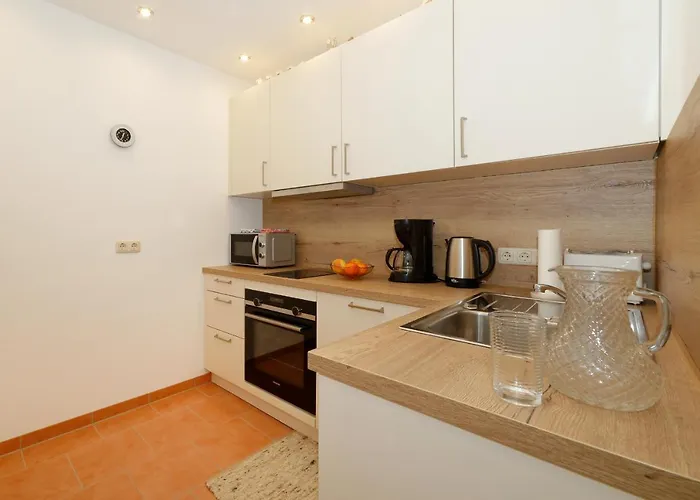 Gaestehaus Koyerbauer Boardinghouse *