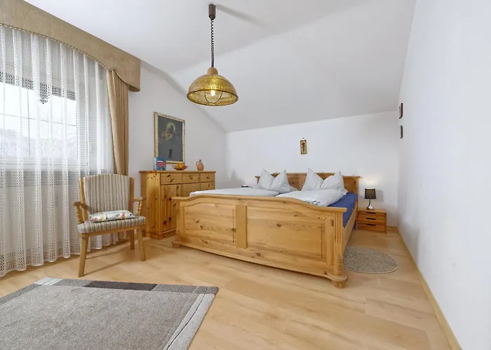 Gaestehaus Koyerbauer Boardinghouse
