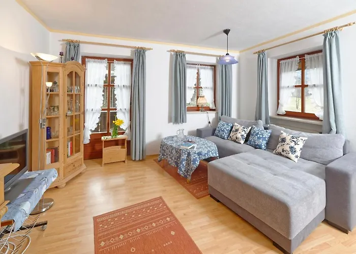 Gaestehaus Koyerbauer Boardinghouse *