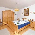 Gaestehaus Koyerbauer Boardinghouse Farma Aschau im Chiemgau
