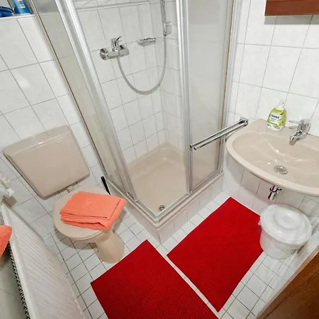 مزرعة للإقامة Gaestehaus Koyerbauer Boardinghouse