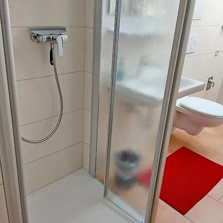 Gaestehaus Koyerbauer Boardinghouse اسخو ام شيمغاو